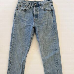 Levi's 501 Women's Signature Original Fit Skinny Button Fly Jeans